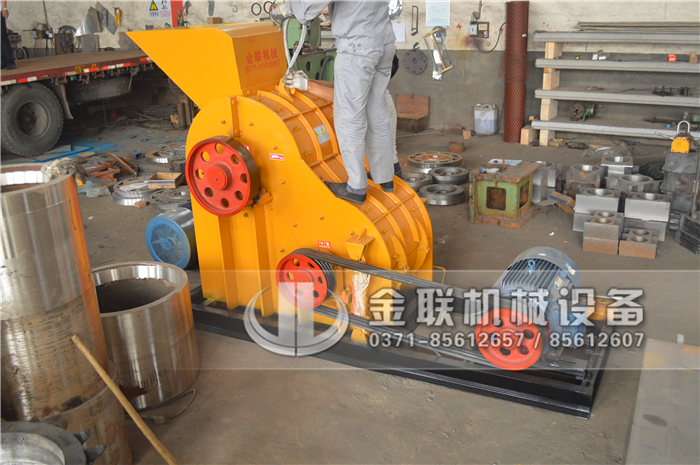 河南原煤破碎機(jī)哪個(gè)廠家價(jià)格低，可以選擇的型號(hào)多嗎？